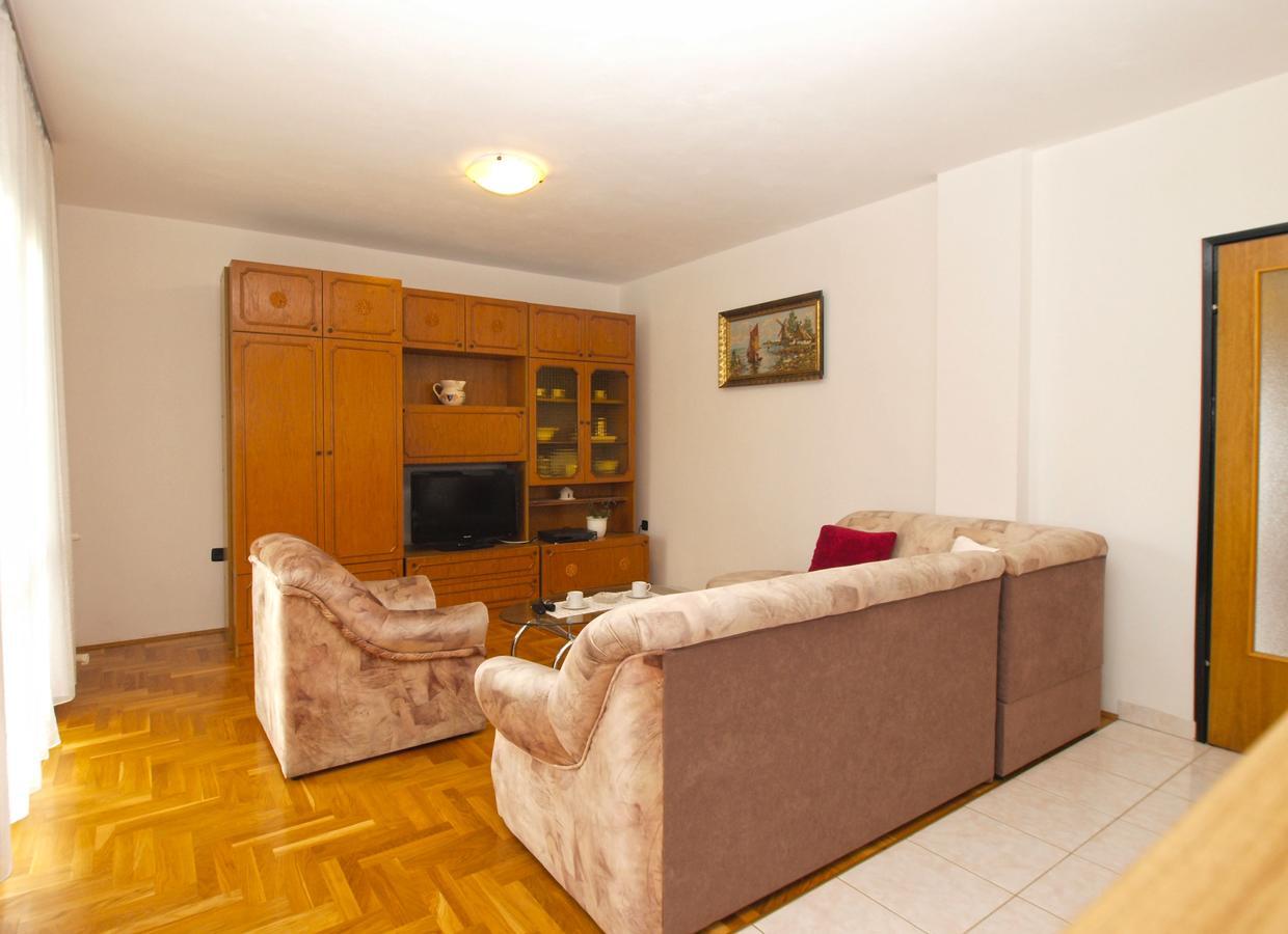 Apartment Dean 1595 法扎纳 外观 照片